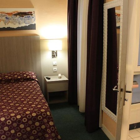 Hotel Excelsior Париж Екстериор снимка