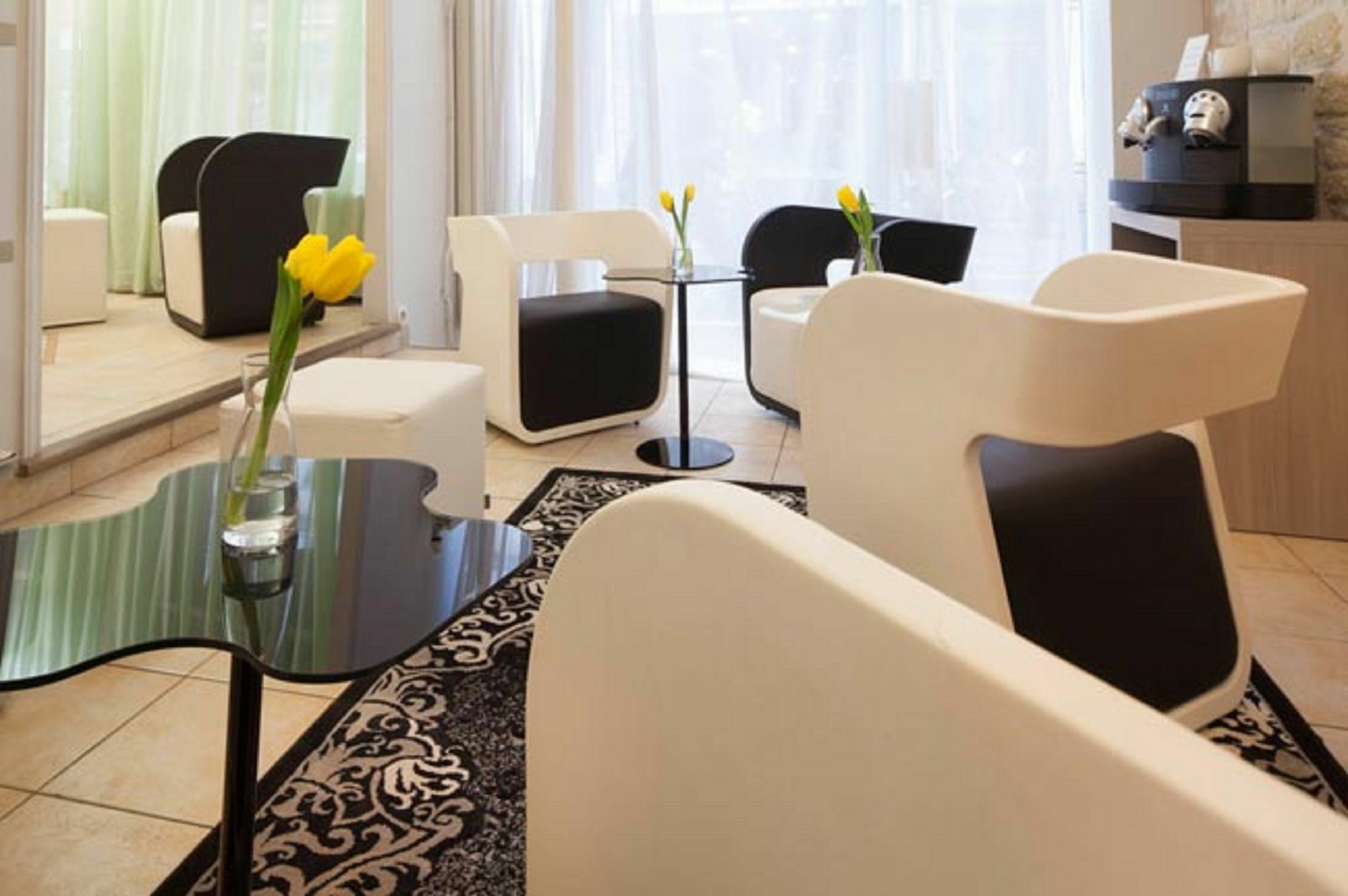 Hotel Excelsior Париж Екстериор снимка