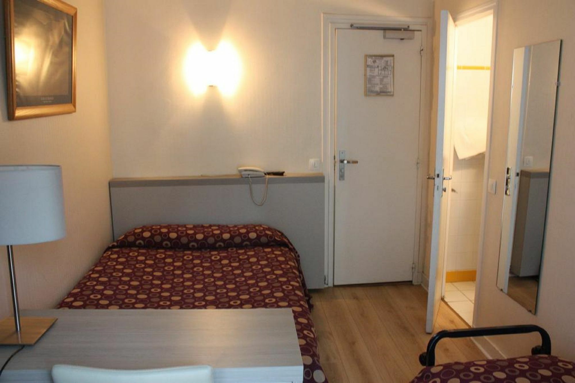 Hotel Excelsior Париж Екстериор снимка